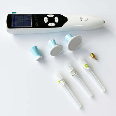 HaliPlasma – Fibroblast Plasma Pen with various nozzles and tips arranged on a white background.