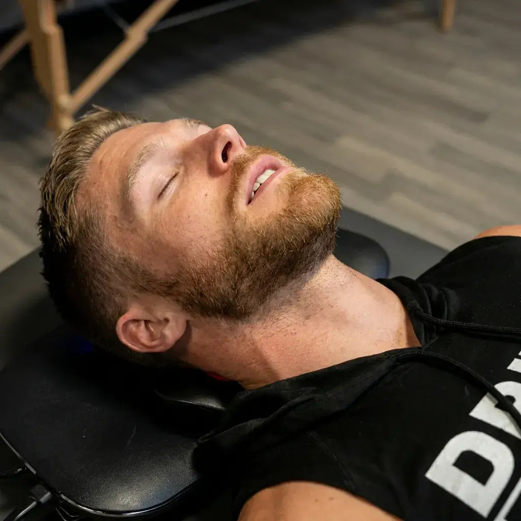 Hypertrax neck relaxation device
